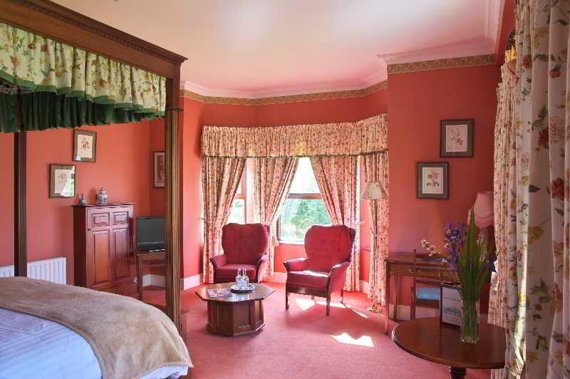 Lough Inagh Lodge Hotel Recess Екстериор снимка